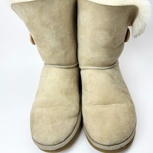 UGG Beige Mini Bailey Button II Sheepskin Boots #5803 - Size 9